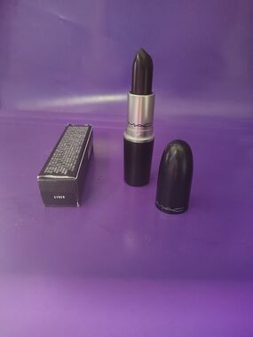 MAC Lipstick in Deep Plum (Cyber)